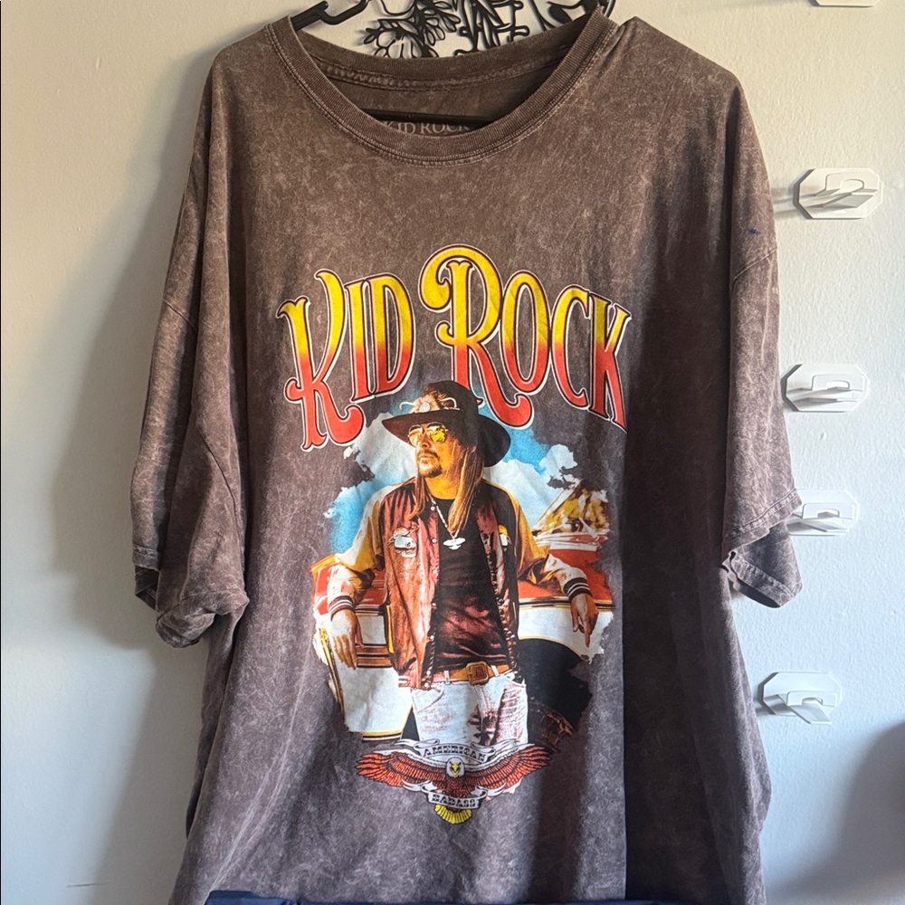 Kid Rock Graphic Tee - Brown